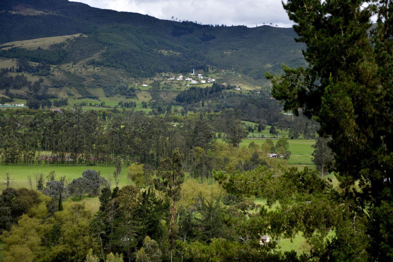 El Pedregal Sopo Panzió Kültér fotó